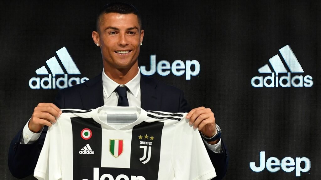 Cristiano Ronaldo transfer to Juventus